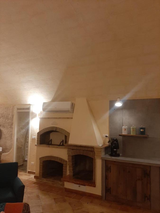 Dimora Sant'Antonio Apartment มาเตรา ภายนอก รูปภาพ